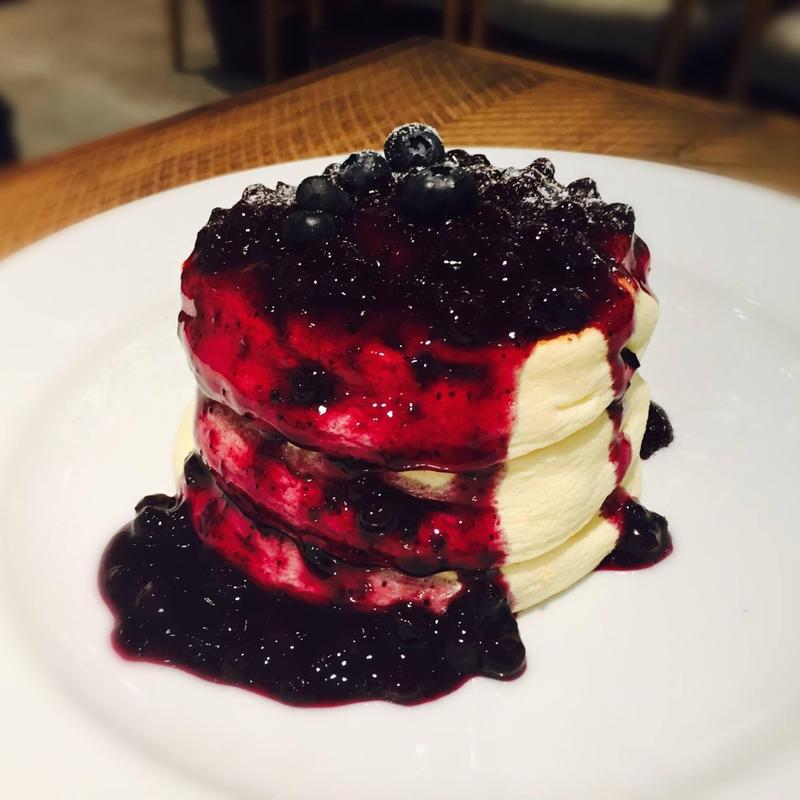 ブルーベリーパンケーキ(メレンゲ都立大学店)