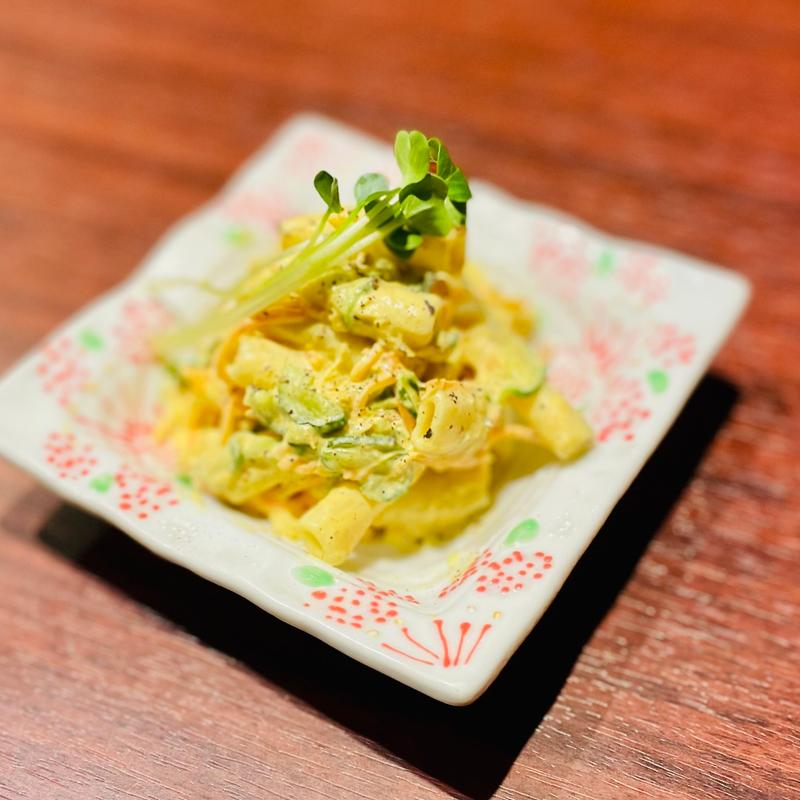 カレーマカロニ(博多おでんと自然薯　よかよか堂)