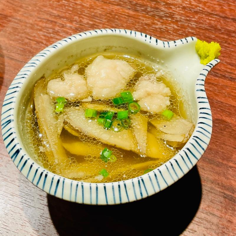 博多和牛もつ鍋(博多おでんと自然薯　よかよか堂)