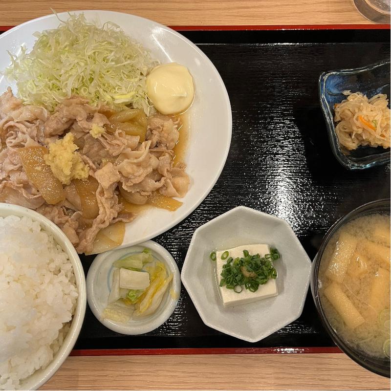 生姜焼き定食(大衆酒場 五の五 一番町店)