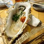 岩手産大粒生牡蠣(大衆酒場 チャン栓チャン)