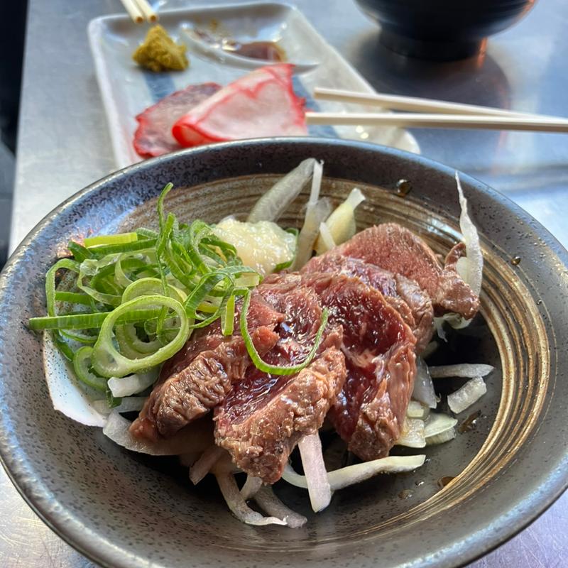 牛のたたき(立ち呑み 庶民 京橋店)