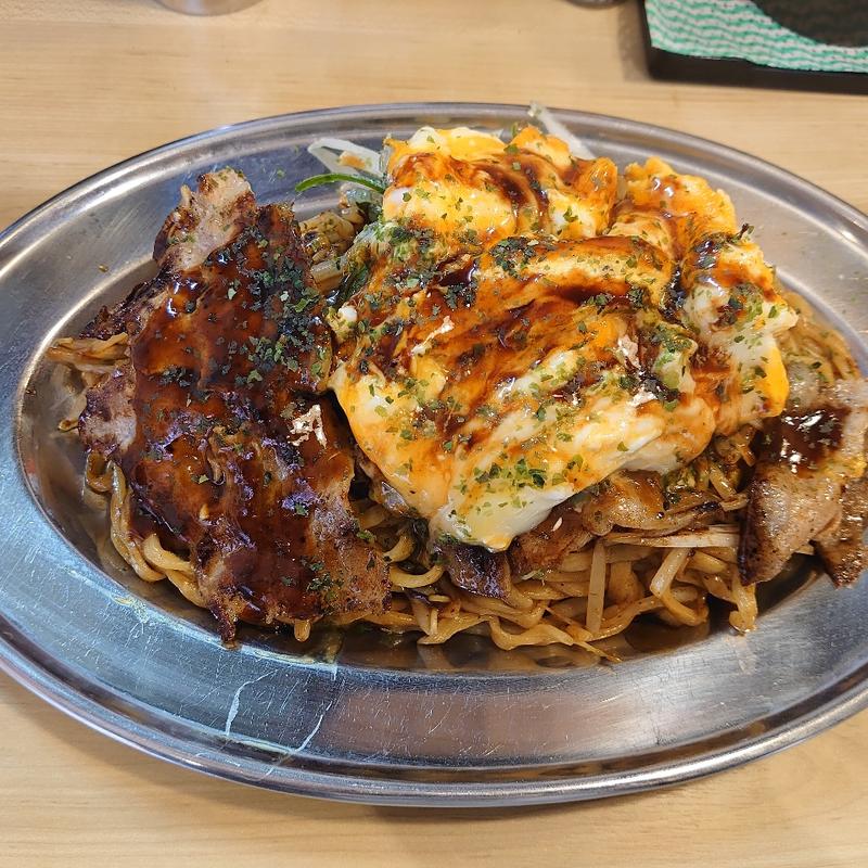 神保町やきそばソース（イカエビ入り）(神保町 やきそば みかさ 中野店)