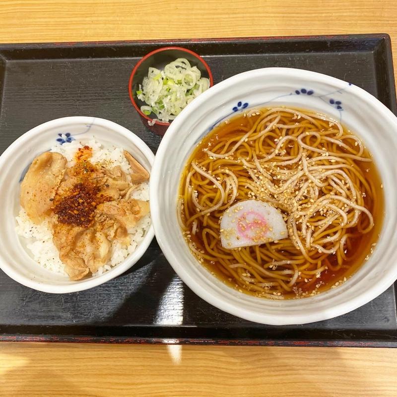 そばと肉小丼(そばいち ペリエ千葉店)