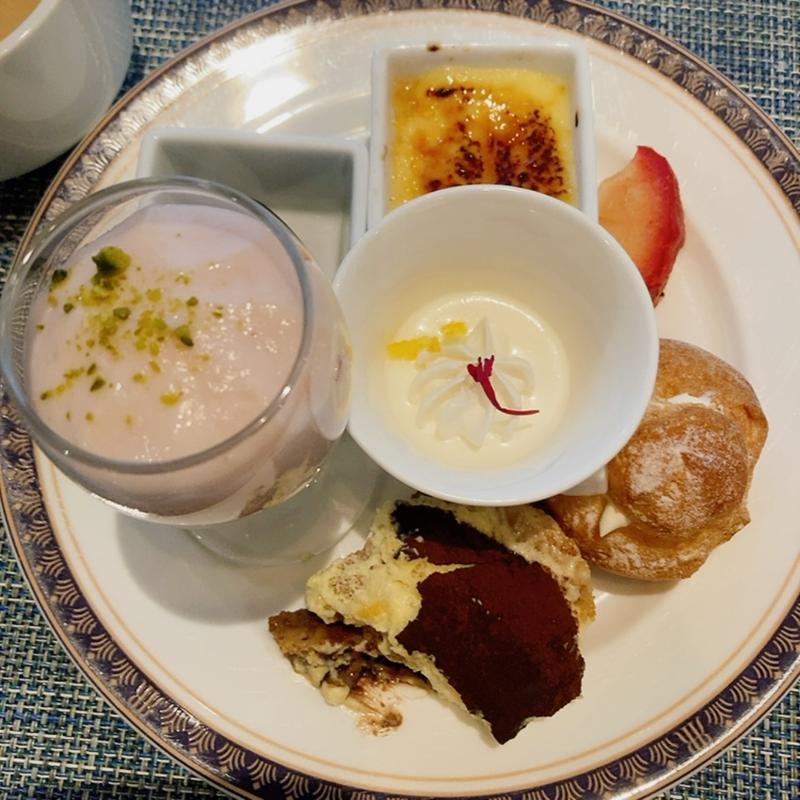 デザート各種（ランチビュッフェ）(ダイニング ルオーレ｜リーガロイヤルホテル広島)