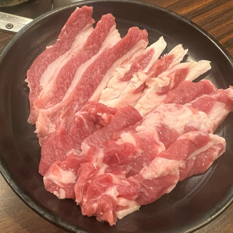 北海道産羊肉 1800円～(札幌成吉思汗 しろくま 赤坂店 （サッポロジンギスカン シロクマ）)
