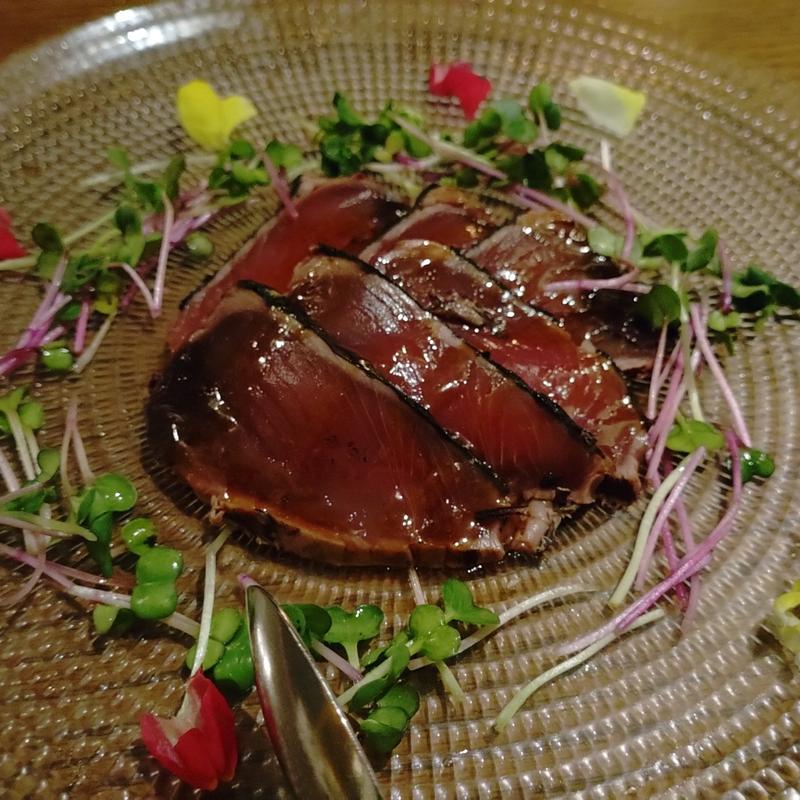 鰹のたたき(ジンジャーズビーチ サンシャイン )