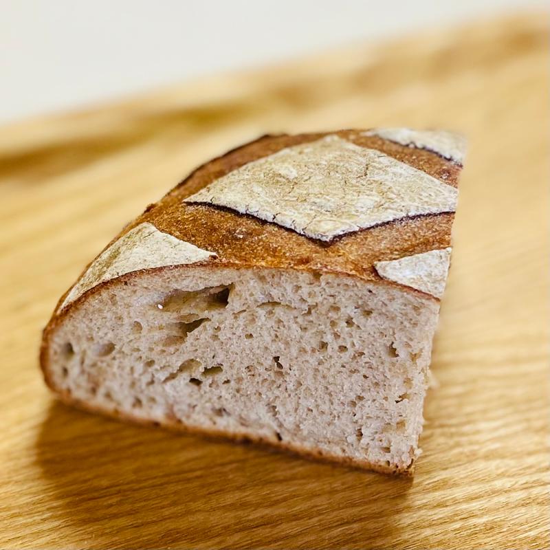 カンパーニュ1/4(まつたかパン)