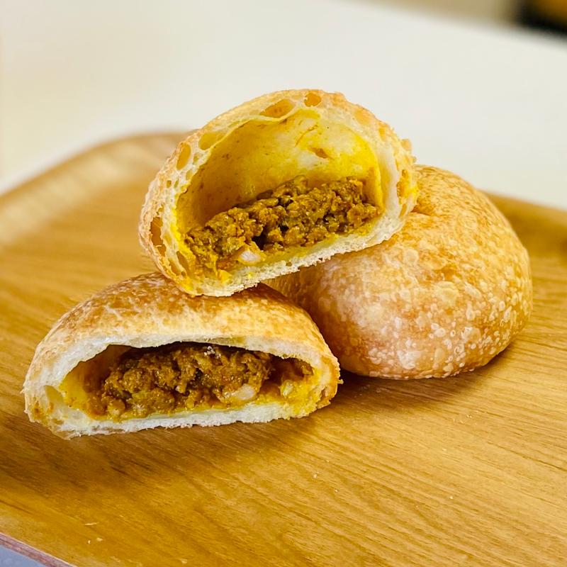 焼きカレーパン(まつたかパン)