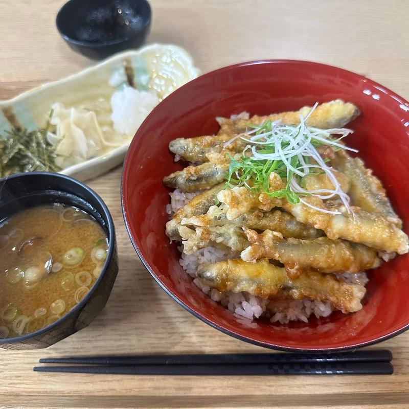 小鮎の天丼(和風レストラン水鳥 )