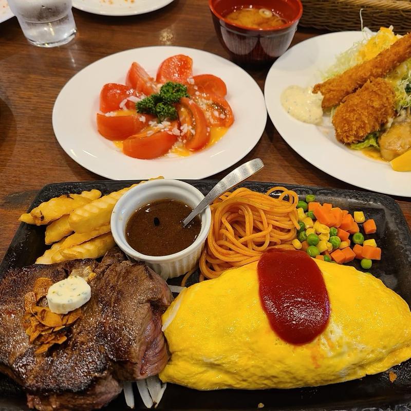 オムライス&リーンステーキ300g(レストラン カタヤマ 東向島本店)