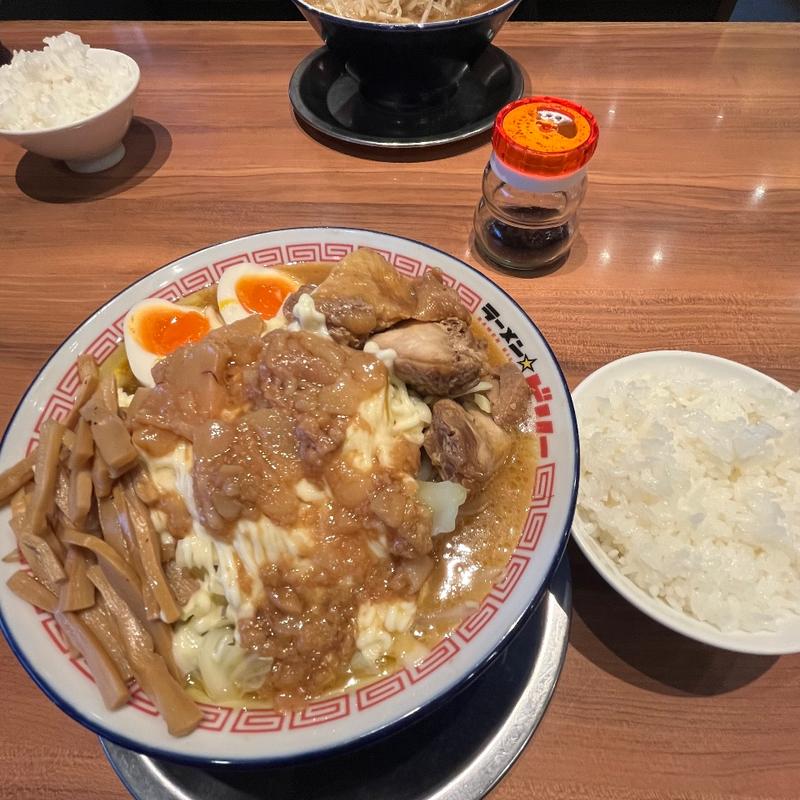 濃厚鶏出汁バーディ全部のせラーメン　チーズ、マヨトッピング(ラーメン☆ビリー 泉学院前店)