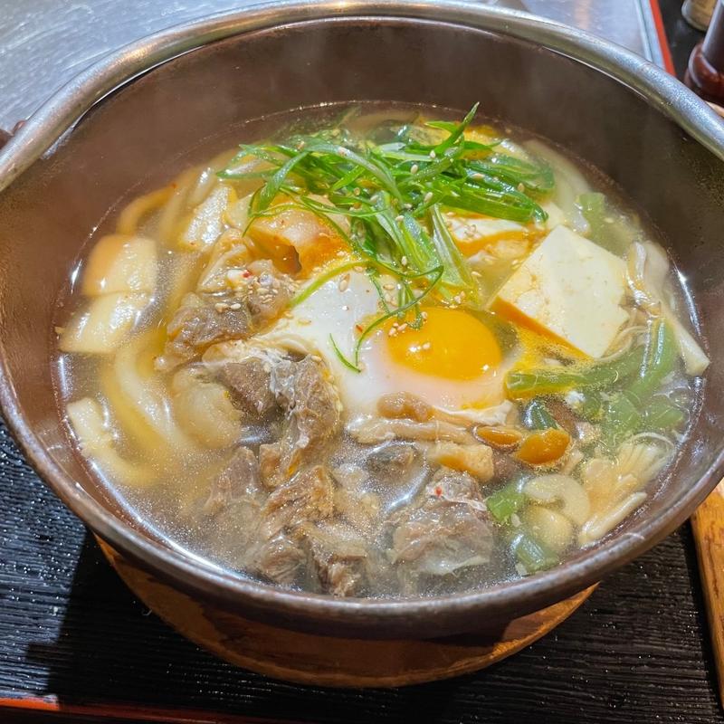 韓国風鍋焼きうどん(守家庵 （もりやん）)