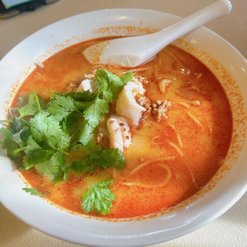 トムヤムクンラーメン(イーサン食堂)