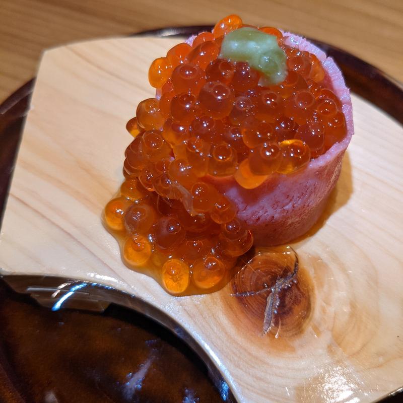 肉巻きイクラ(肉の寿司 一縁 小山店)