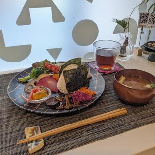 野菜プレート(コーヒーとおにぎりPAMOJA 神保町カフェレストラン)