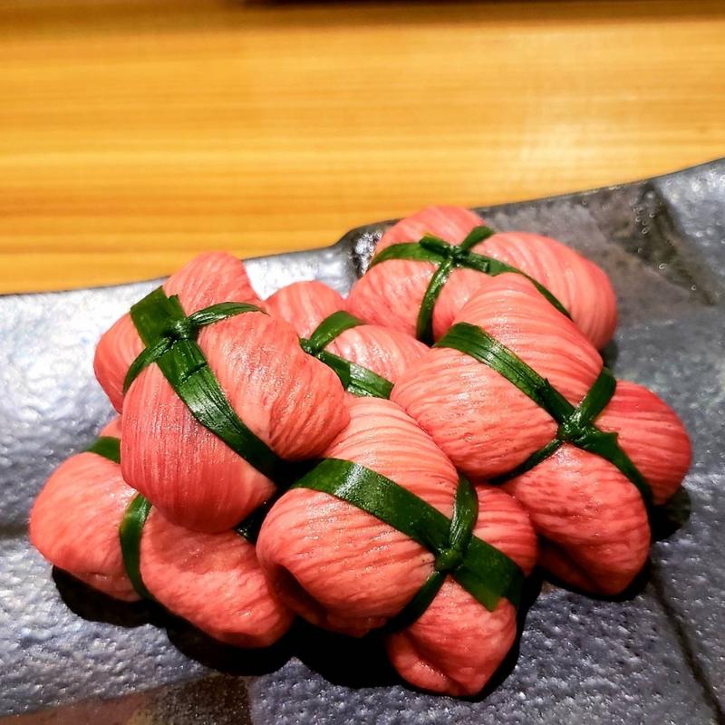 縛られタン(肉の寿司 一縁 小山店)