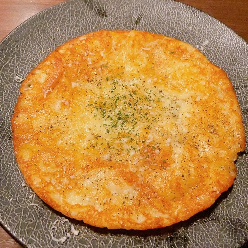 じゃがいものカリカリチーズ焼き(ワインバルCaro カーロ)