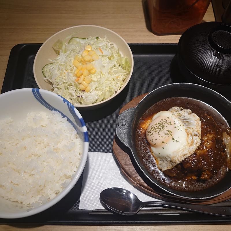 エッグビーフ100％ハンバーグ定食

(松屋 吉祥寺南口店 )