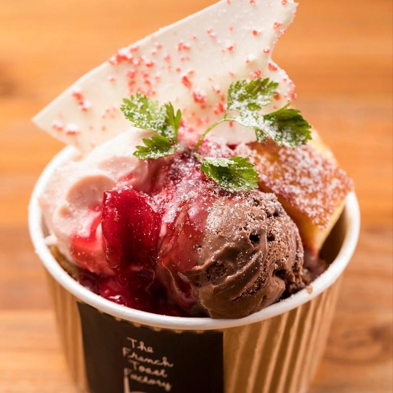 濃厚ストロベリーミルクフレンチカップ(メレンゲ都立大学店)