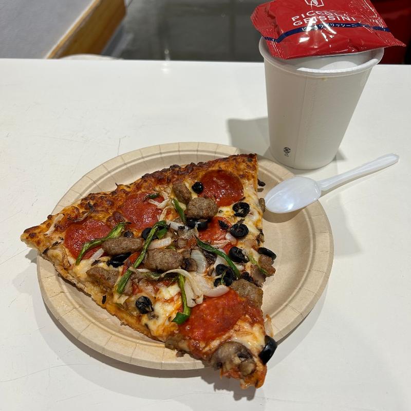 ピザ(コストコ 中部空港倉庫店 )