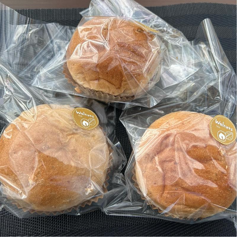 クルミパン(麦わらぼうし宇治工房)