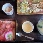 日替わりランチ（鉄火丼定食）(力寿司 （ちからずし）)