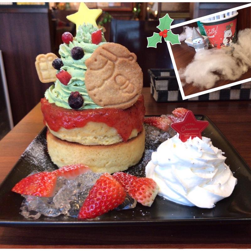 クリスマスツリーホットケーキ(フライング・スコッツマン秋葉原店)