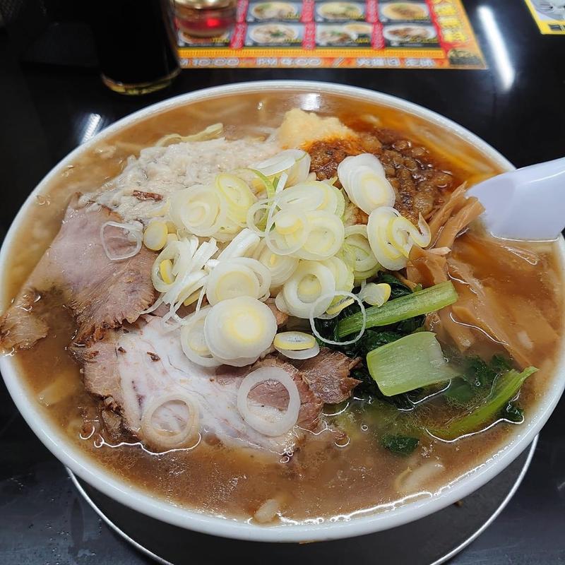 背脂醤油(手打らーめん 勝龍)