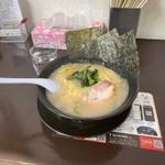 塩ラーメン(らーめんぎょうてん屋伊勢原店)