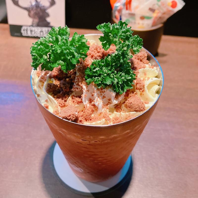 盆栽ラテ(怪獣酒場)