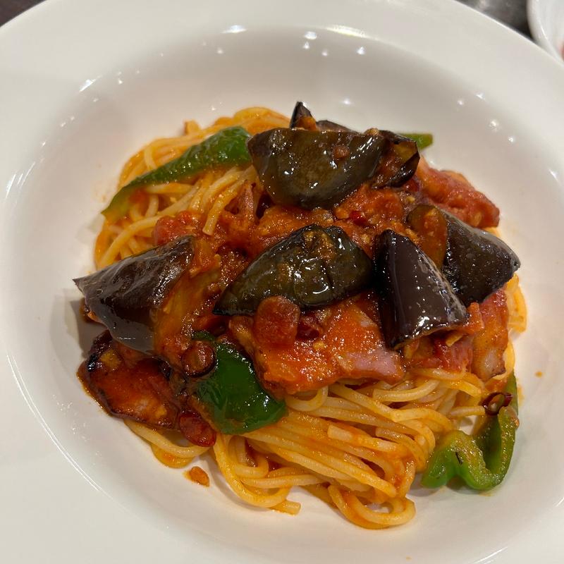 ナスと吊るしベーコンのアラビアータ(ポポラマーマ イオンマリンピア店)