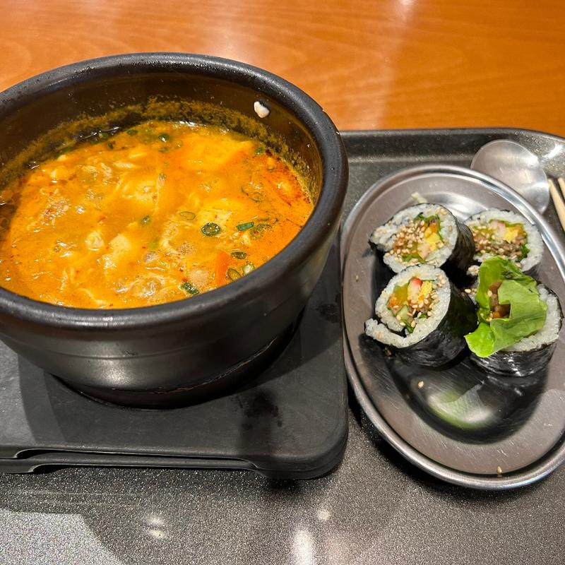 スンドゥブとキンパセット(明洞食堂 イオンモール幕張新都心店)