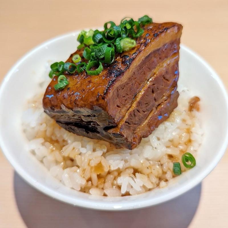 特製中華そば 角煮飯(中華そば 須紗)