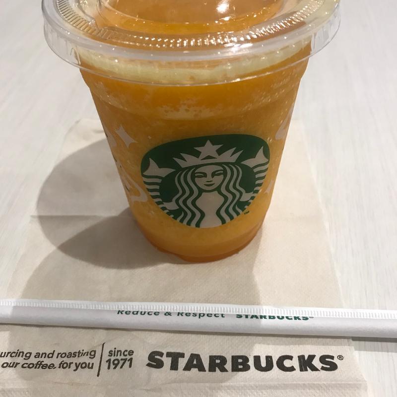マンゴーパッションティーフラペチーノ(スターバックスコーヒー 豊川正岡店)