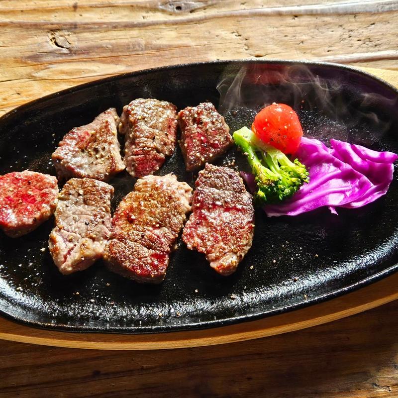 鹿肉ステーキ(シェアカフェ ニコエント)