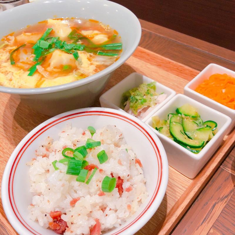 欲張りセット(溢彩流香 餃子小厨)