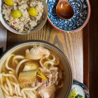 鳥南蛮と炊き込みご飯(麺 銀三 )