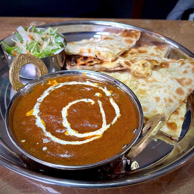 チーズナンセット(マトンカレー)(ネパール料理 Newa)