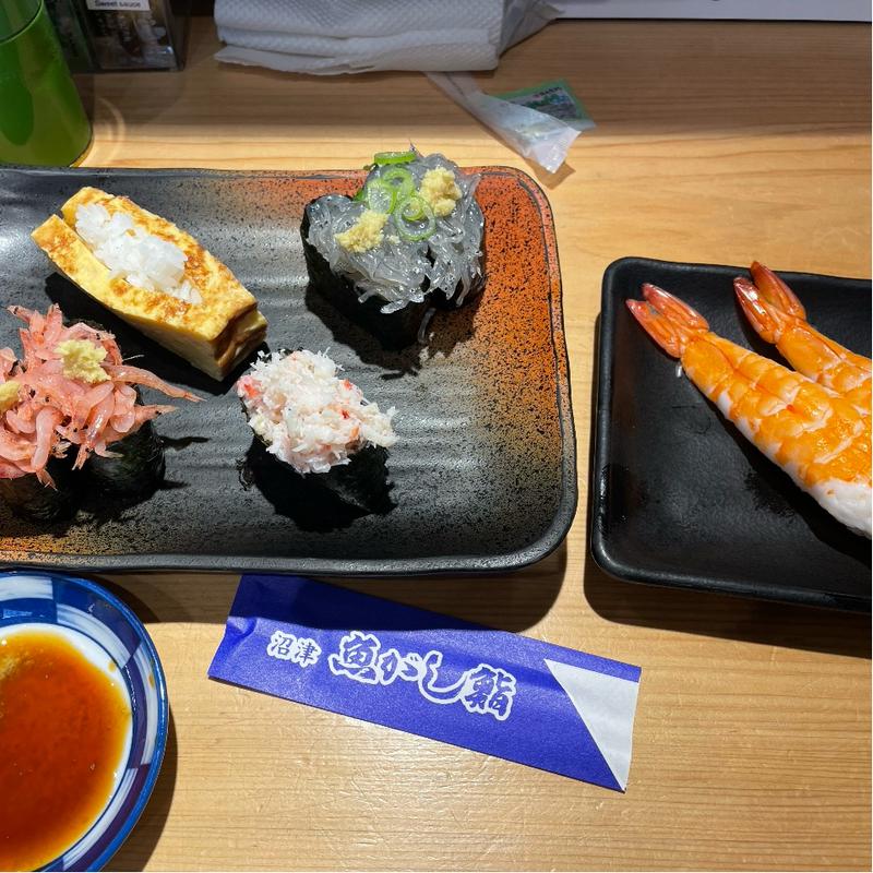 (沼津魚がし鮨 御殿場アウトレット店)