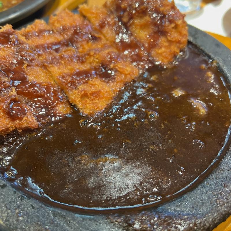 濃厚牛すじ煮込みかつカレー(hotspoon 五反田店)