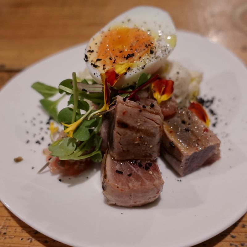 マグログリルとクリームチーズのポテサラ(富士屋本店 日本橋浜町 )