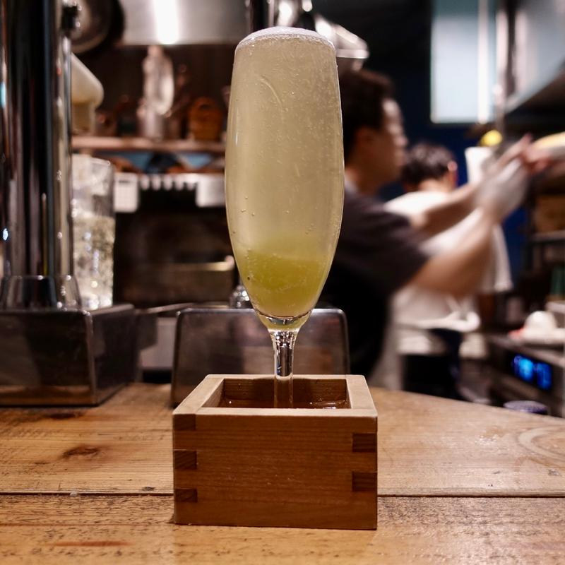 すりおろしらフランスとシャインマスカットのこぼれスパークリング(富士屋本店 日本橋浜町 )