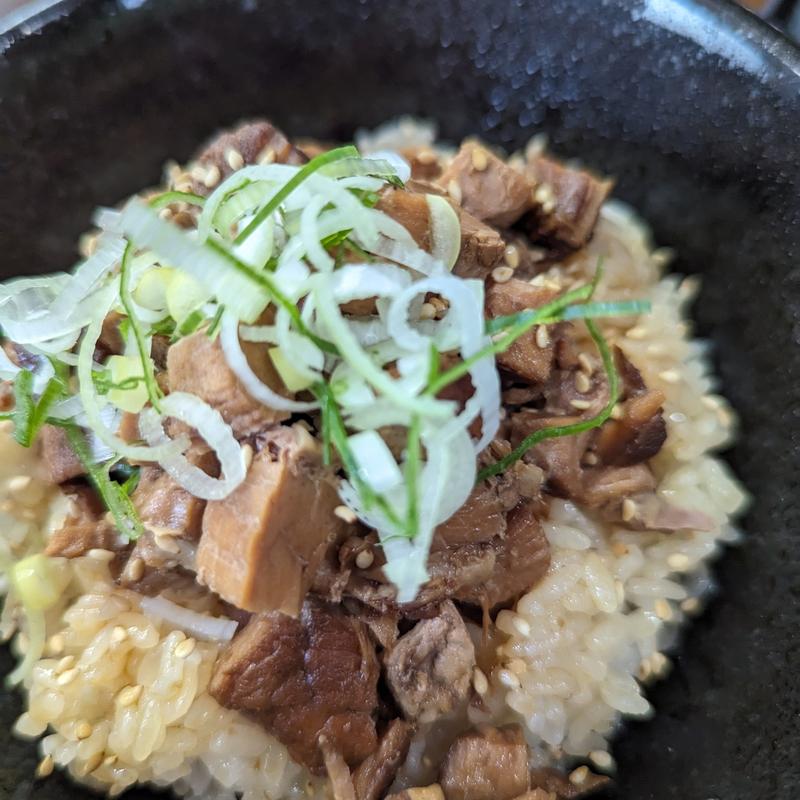 ちゃーしゅーごはん(らーめん白南風)