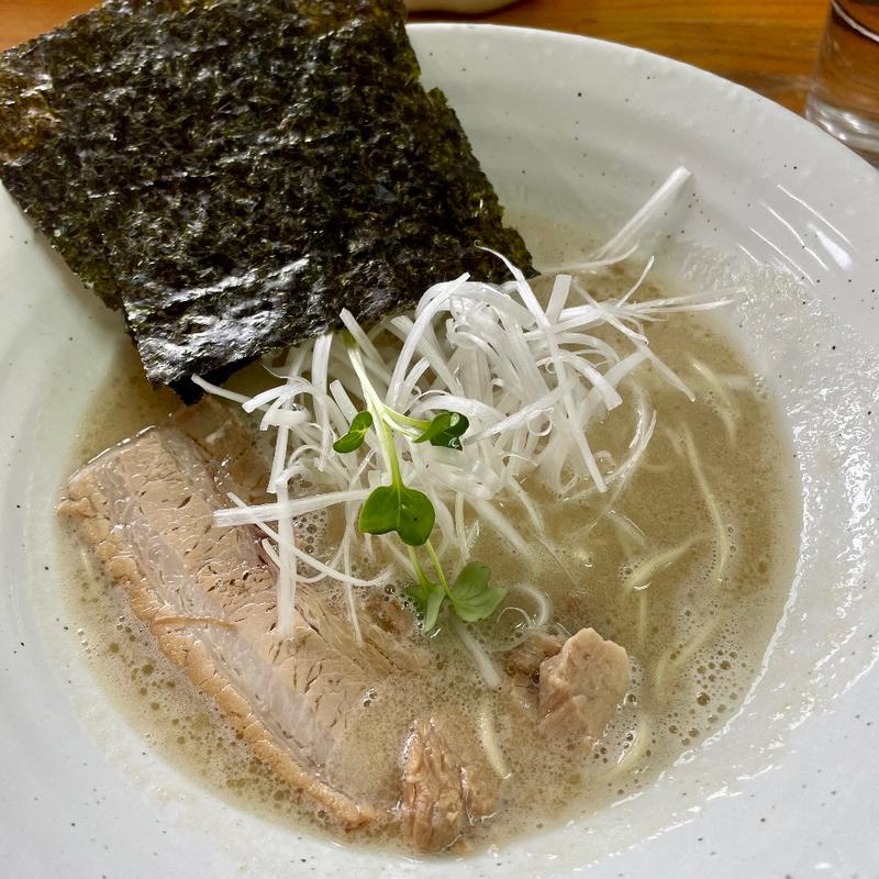 鶏そば(麺処　はつがい )