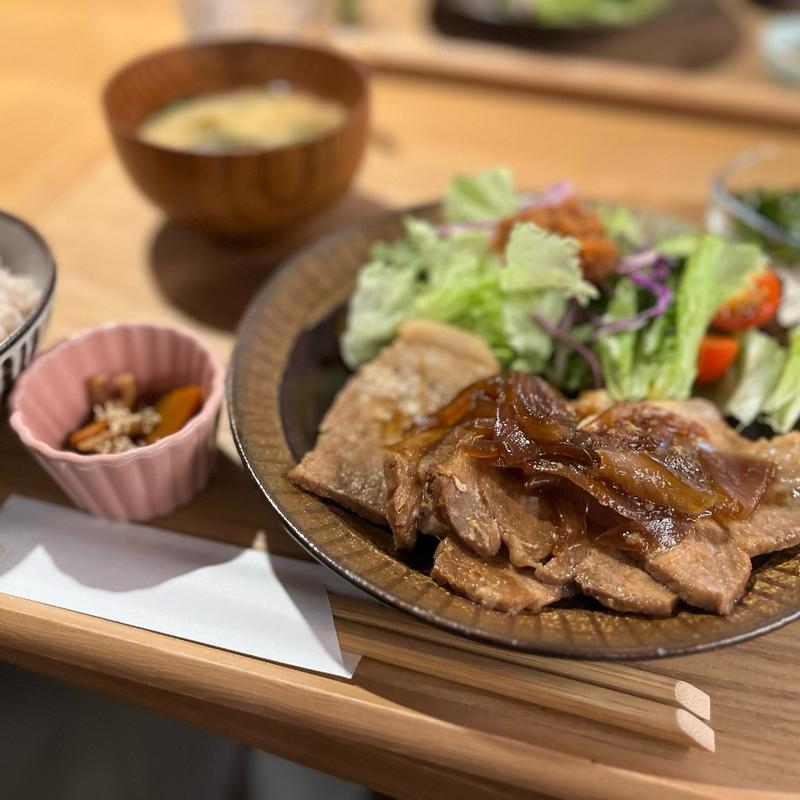 豚の生姜焼きランチ(ヨルの部)
