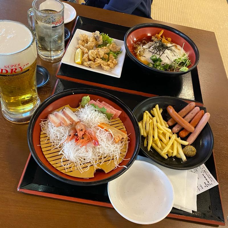 (極楽湯 お食事処)