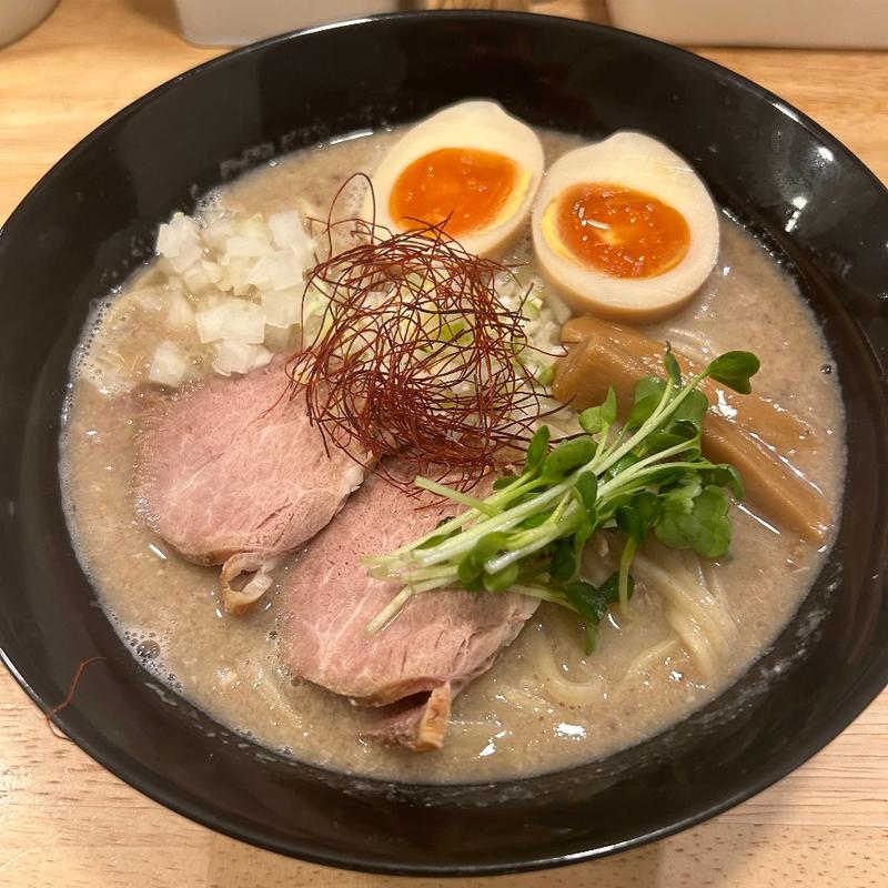濃厚鶏魚塩ラーメン(麺屋 K)