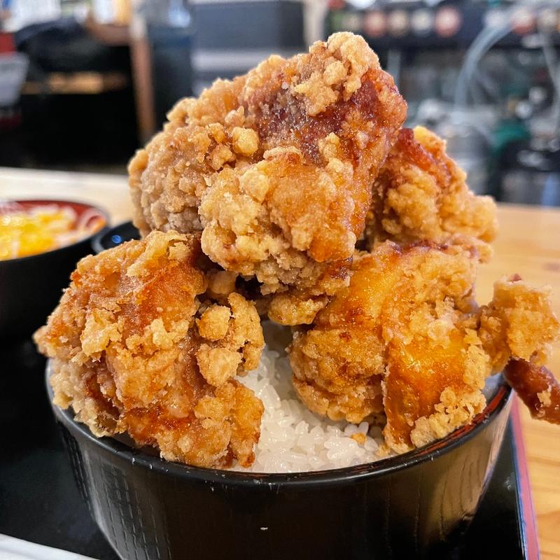 唐揚げ丼　大盛り(ひなたかなた)