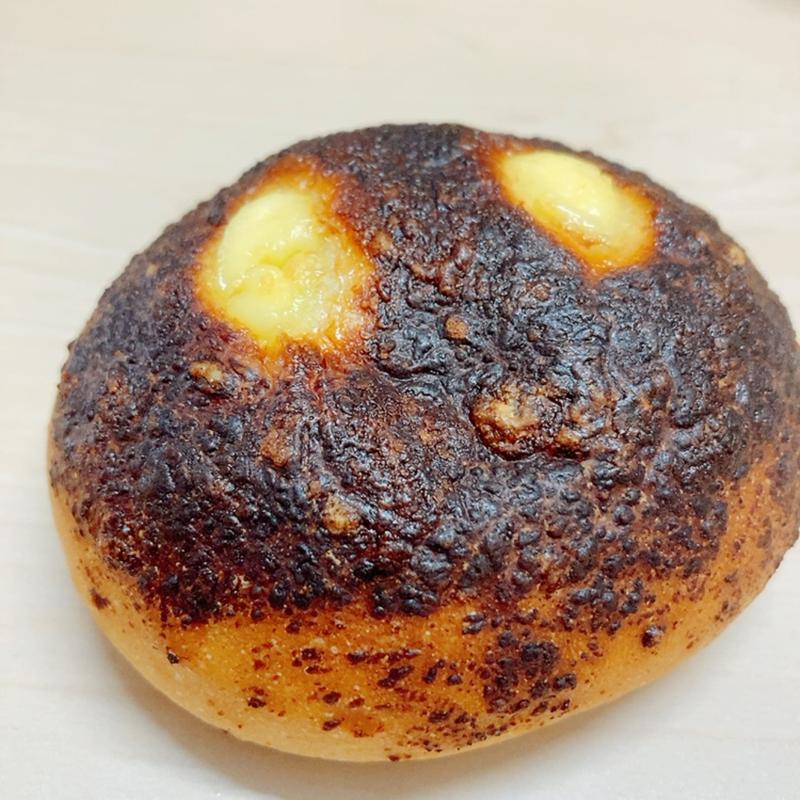 チーズロール(THE STANDARD BAKERS)